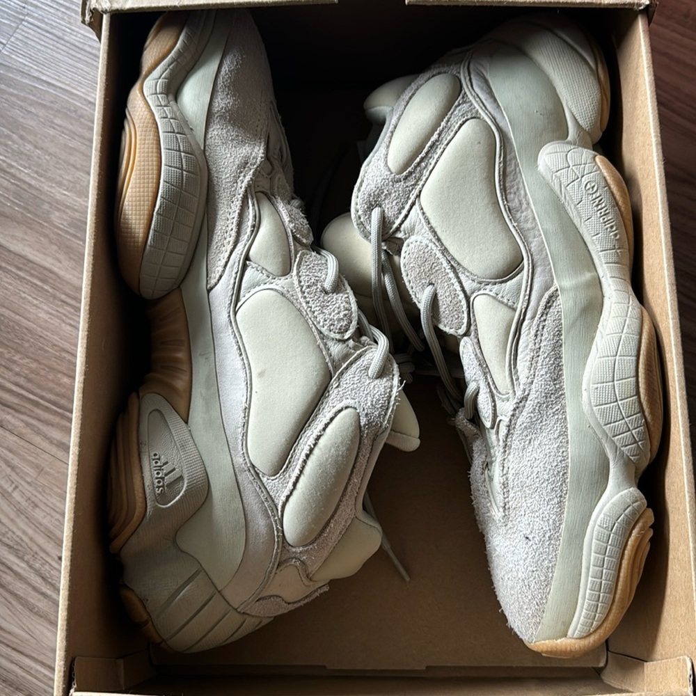 Yeezy 500 stone